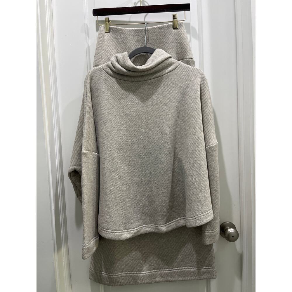 NWT Free People Milley Reversible Set in Wet Plaster Sz XS - Picture 2 of 12